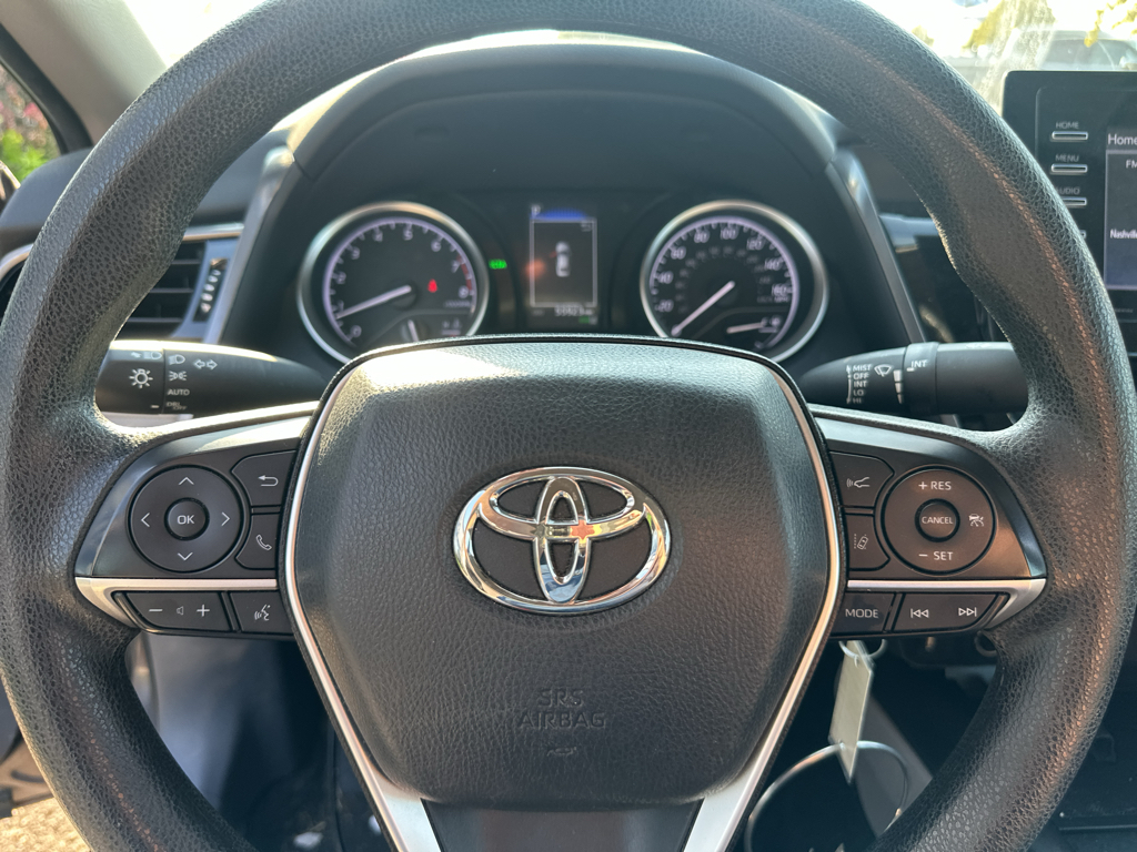 Vehicle photo 22