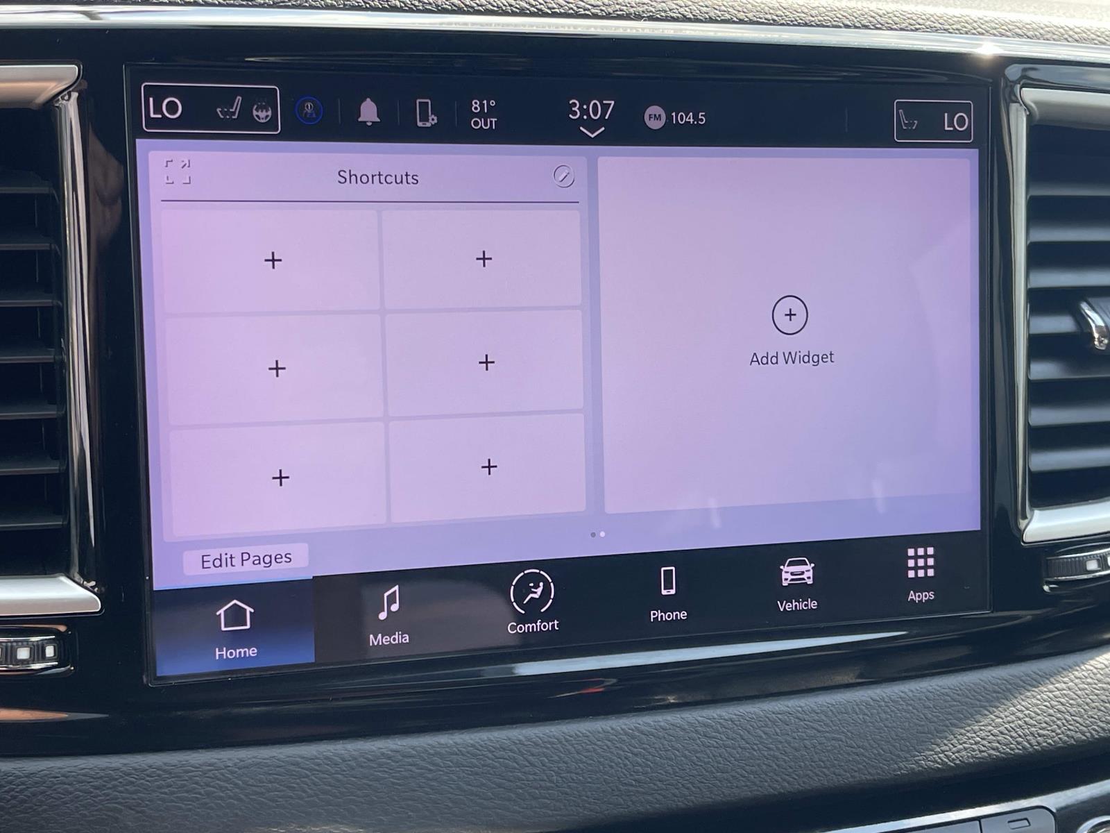 Used 2023 Chrysler Pacifica Van