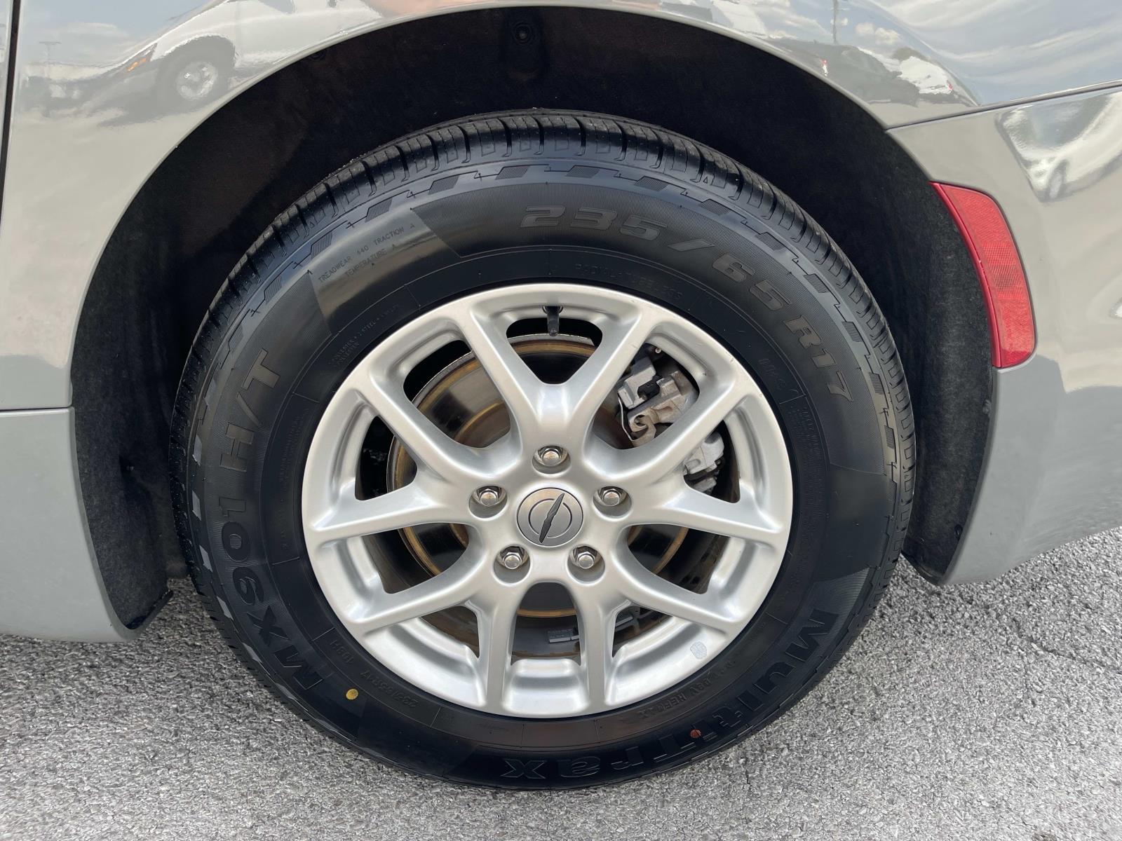 Used 2023 Chrysler Pacifica Van