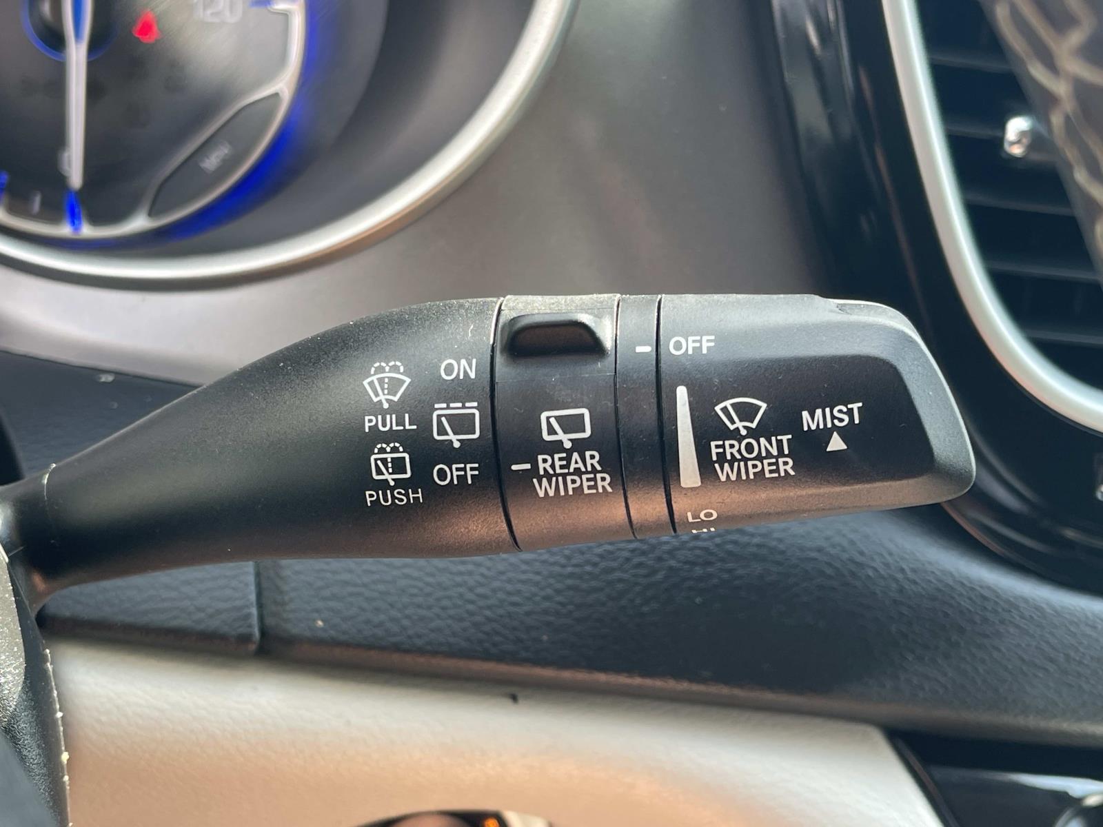 Used 2023 Chrysler Pacifica Van