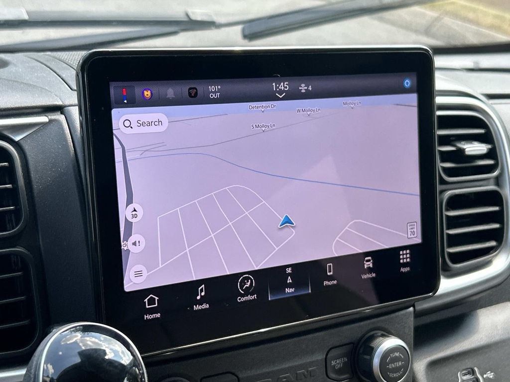 Vehicle photo 48