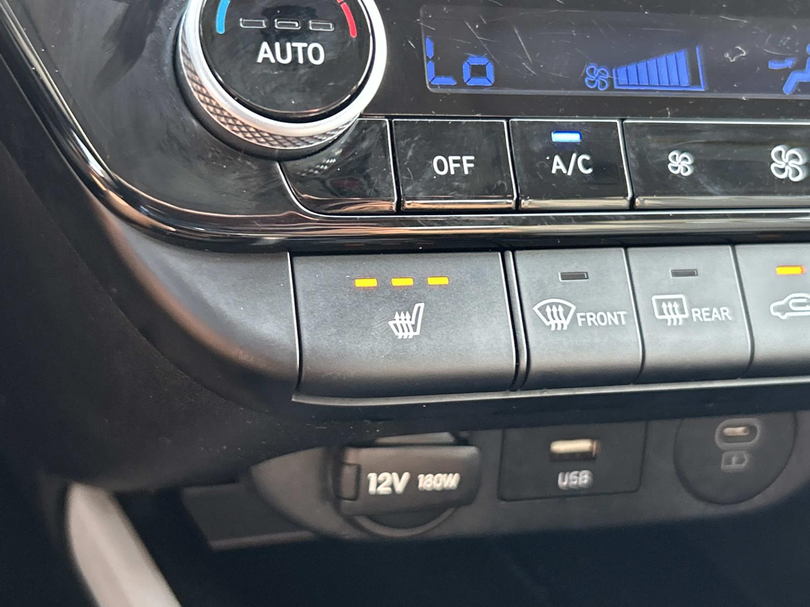Used 2025 Hyundai Elantra Sedan