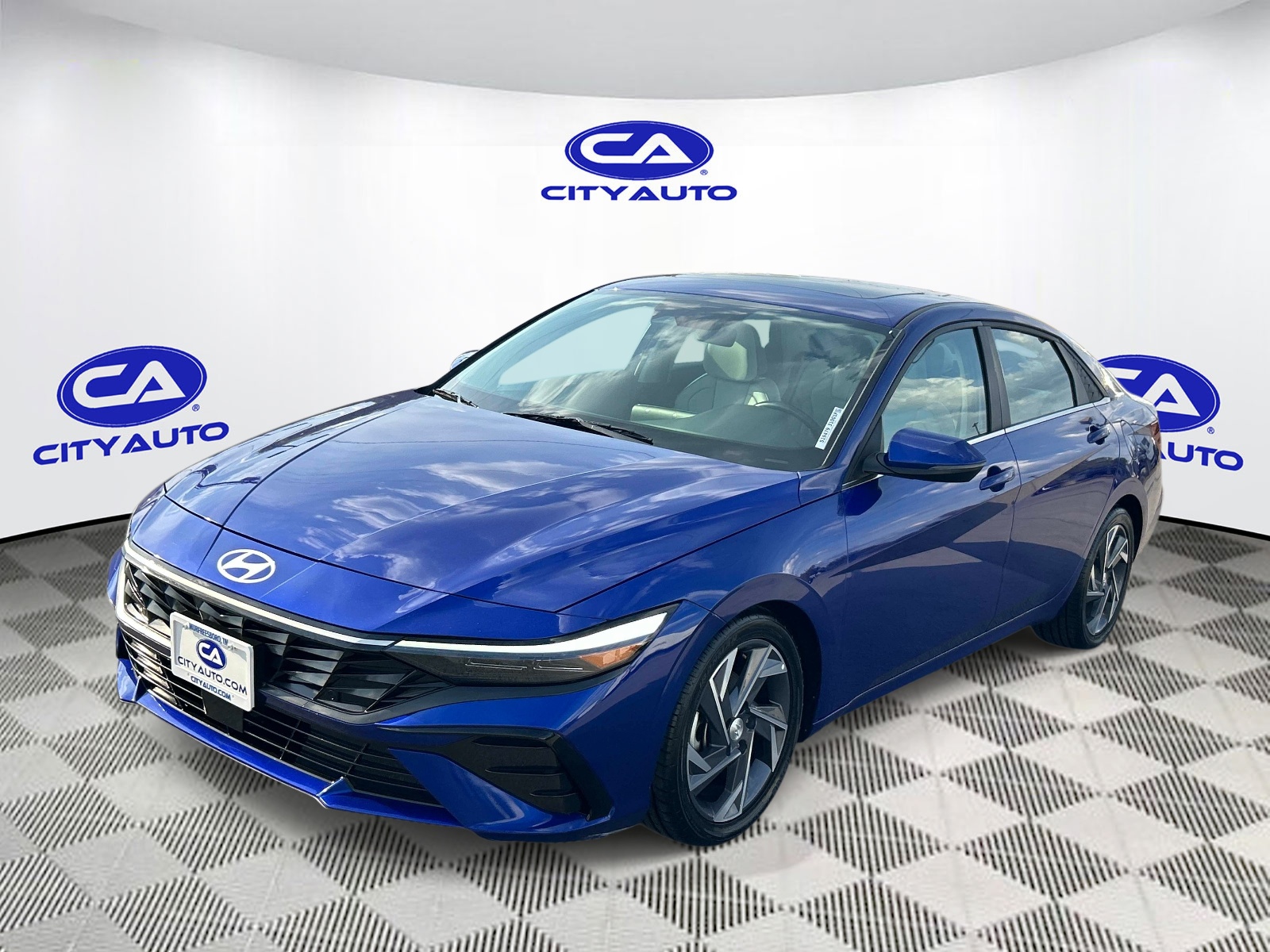 Used 2025 Hyundai Elantra Sedan
