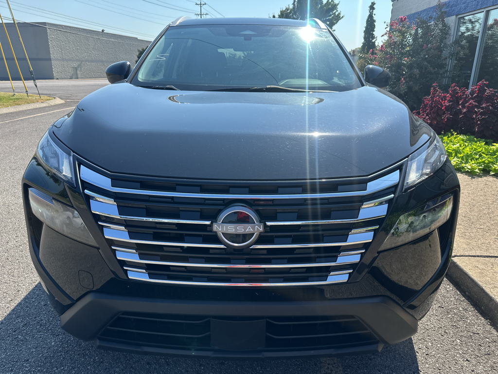 Vehicle photo 9