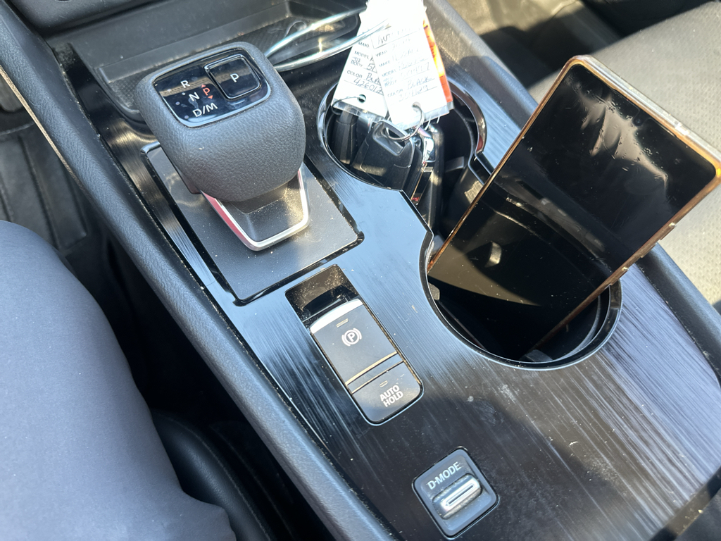 Vehicle photo 31