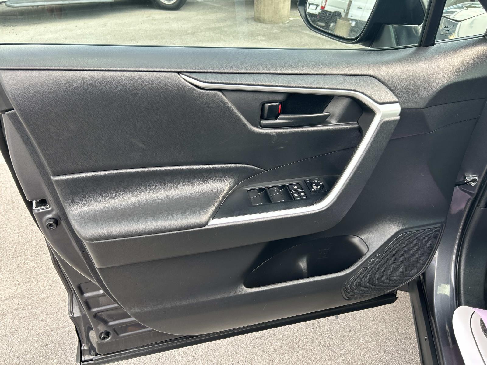 Used 2022 Toyota RAV4 SUV