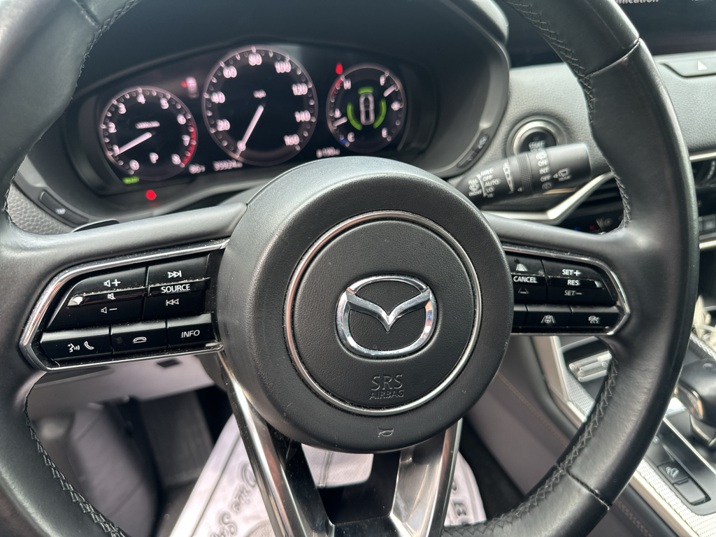 Vehicle photo 24