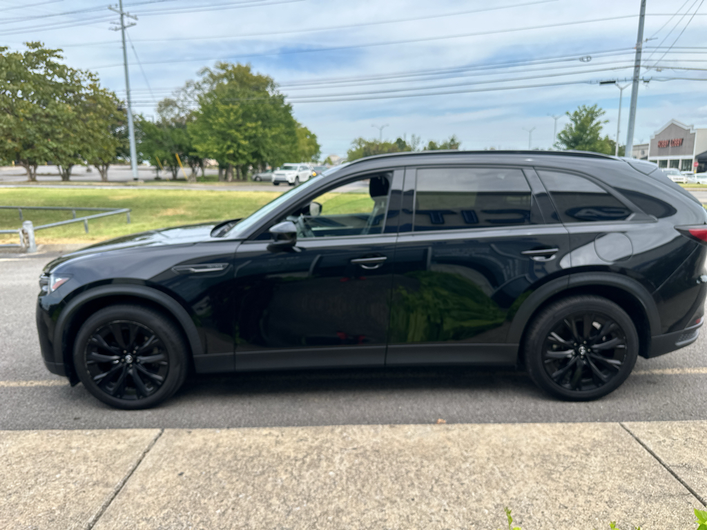 Vehicle photo 7