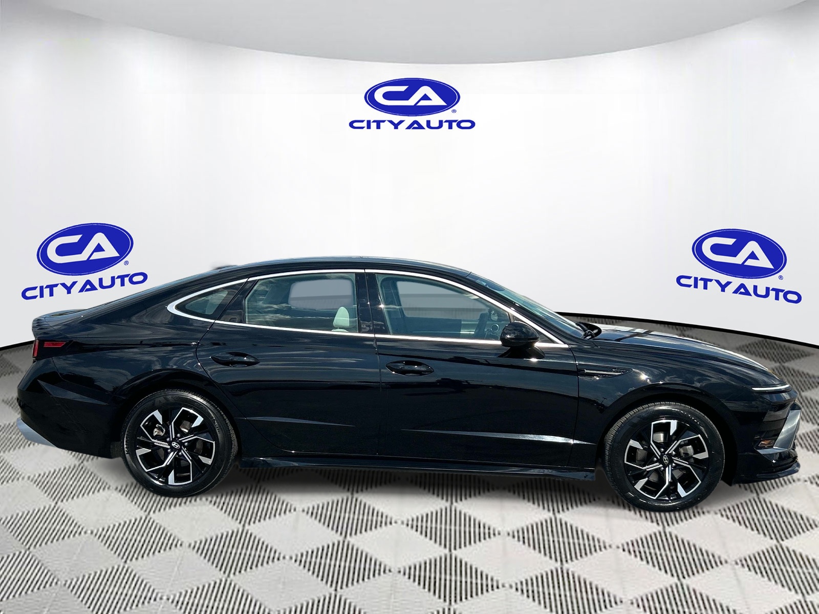 Used 2025 Hyundai Sonata Sedan
