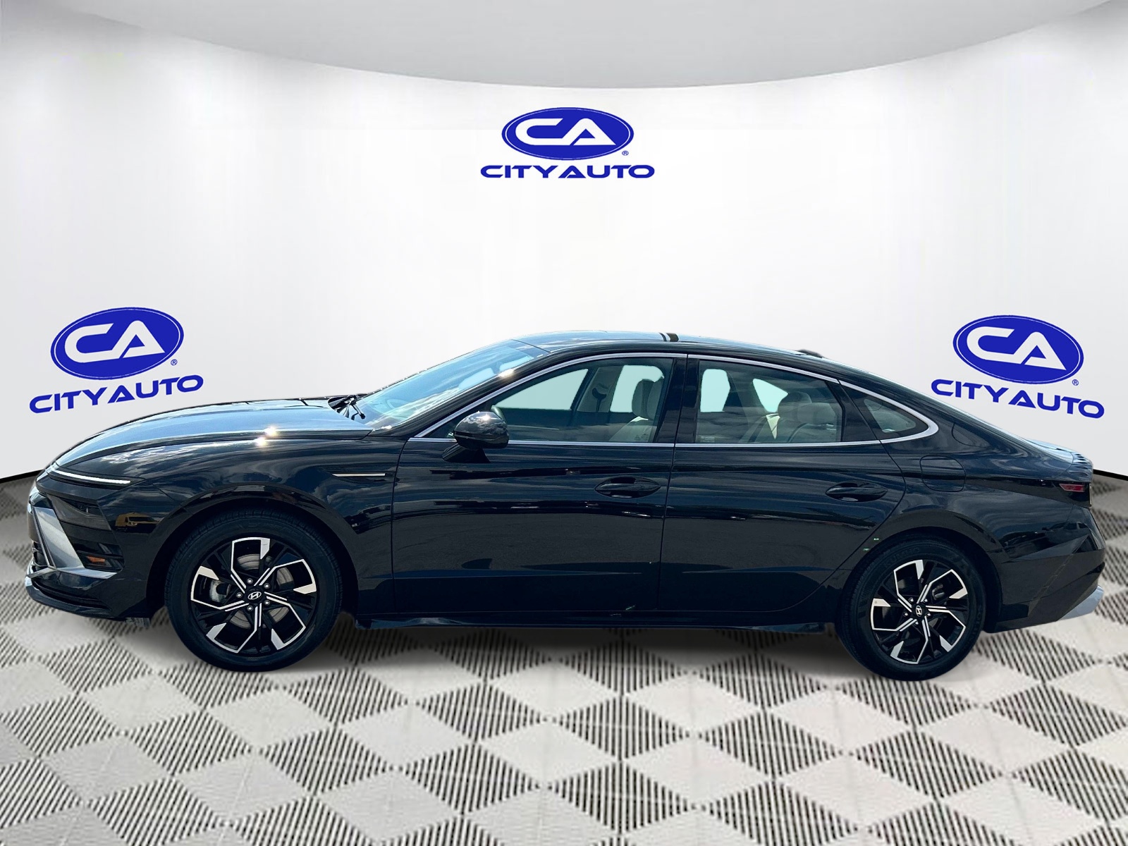 Used 2025 Hyundai Sonata Sedan