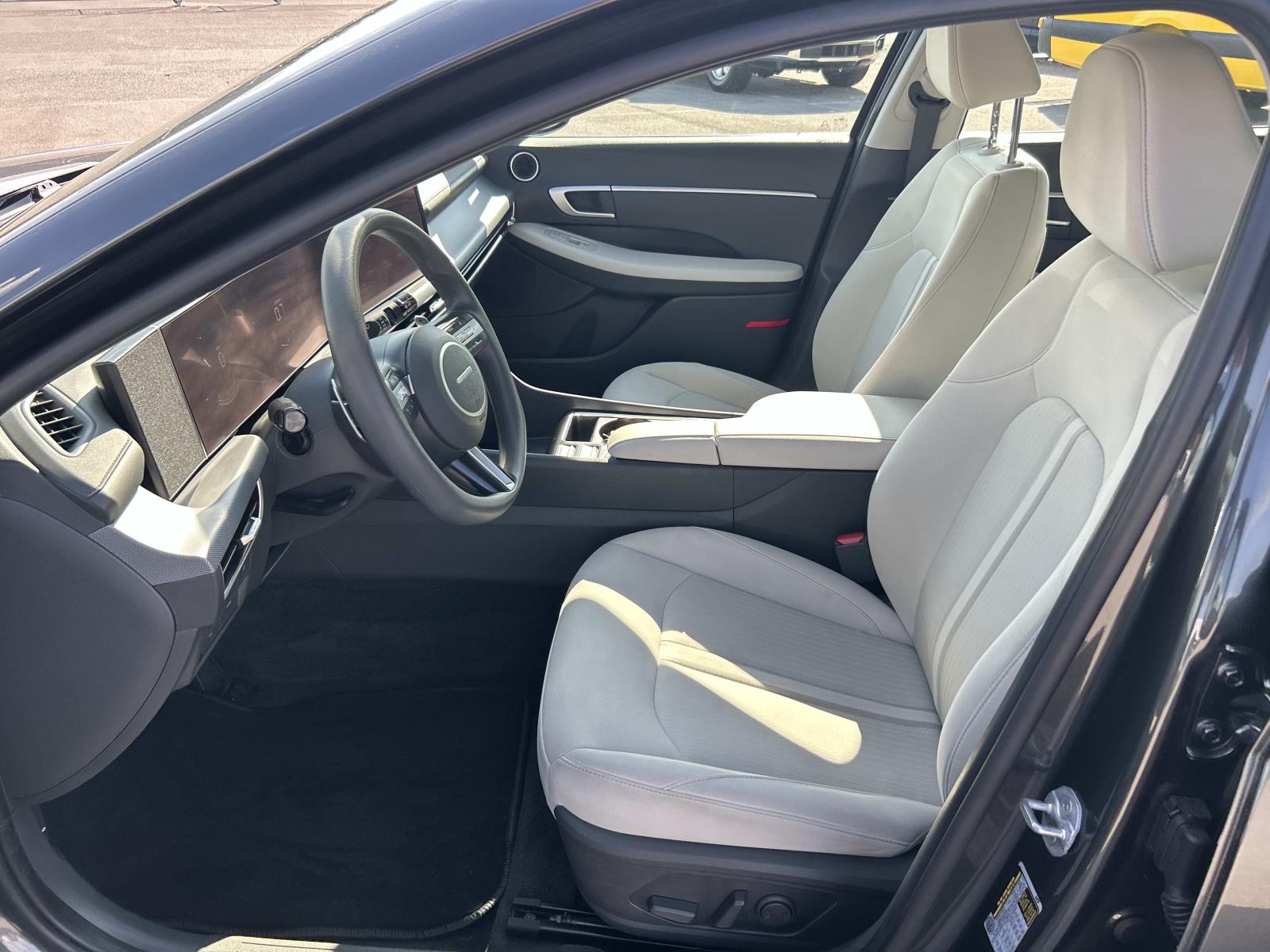 Used 2025 Hyundai Sonata Sedan