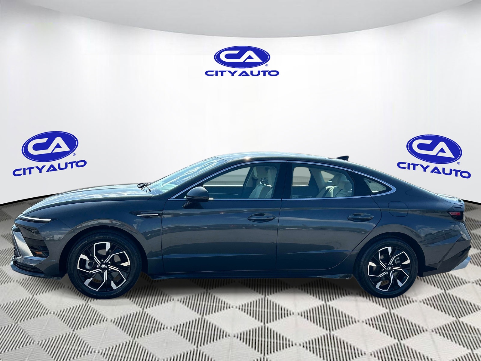Used 2025 Hyundai Sonata Sedan