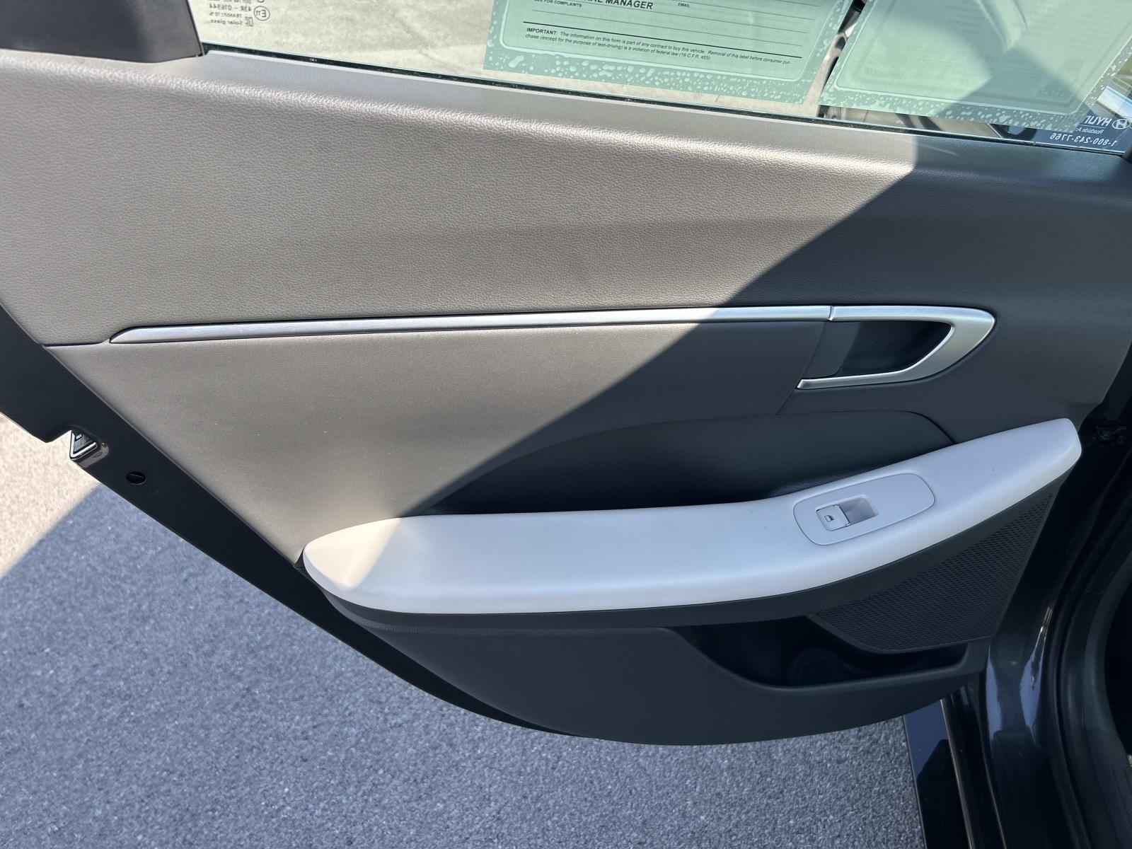 Used 2025 Hyundai Sonata Sedan