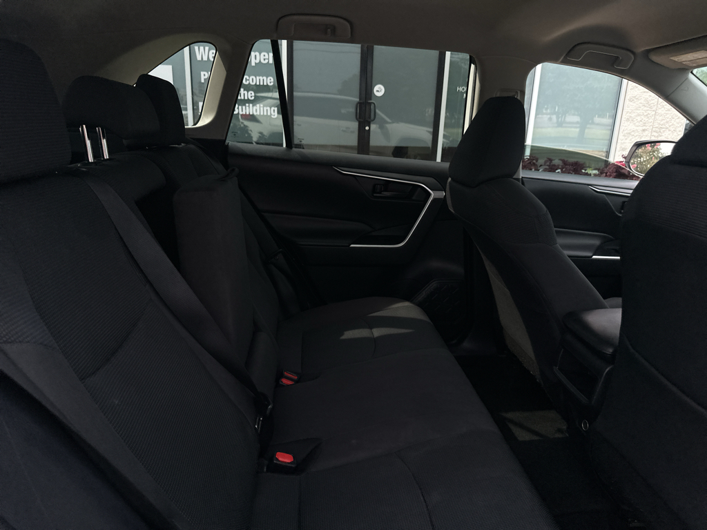 Used 2021 Toyota RAV4 SUV