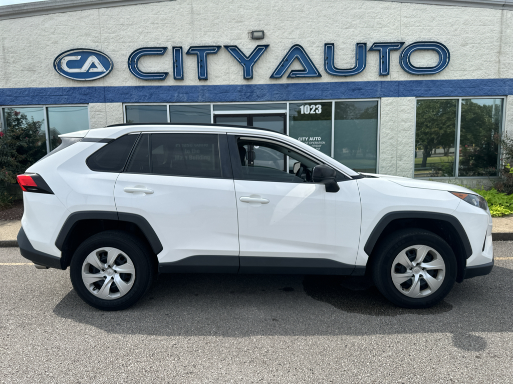 Used 2021 Toyota RAV4 SUV