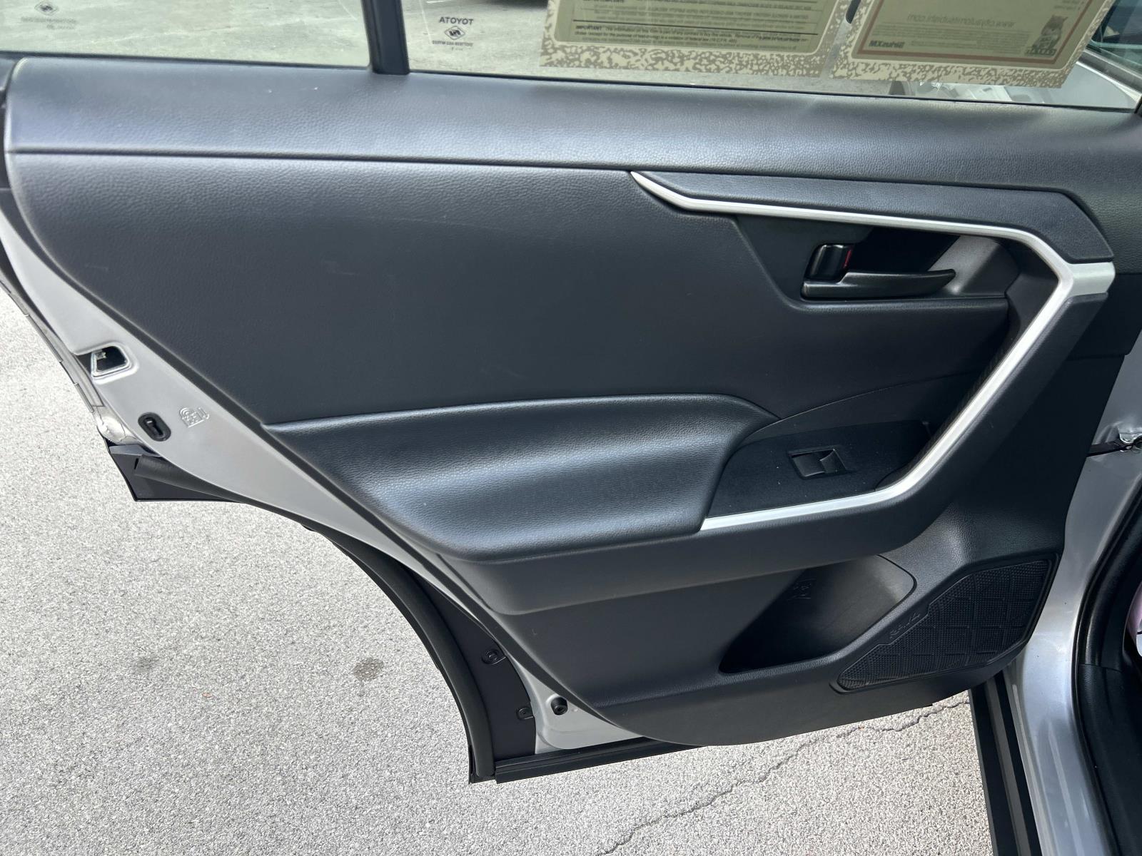 Used 2021 Toyota RAV4 SUV