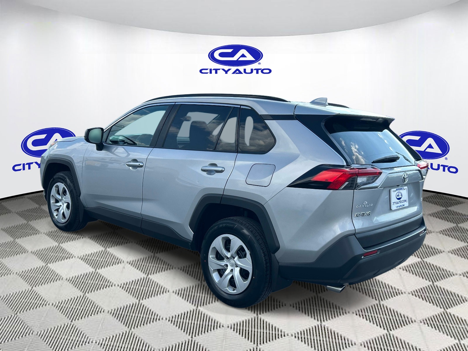 Used 2021 Toyota RAV4 SUV