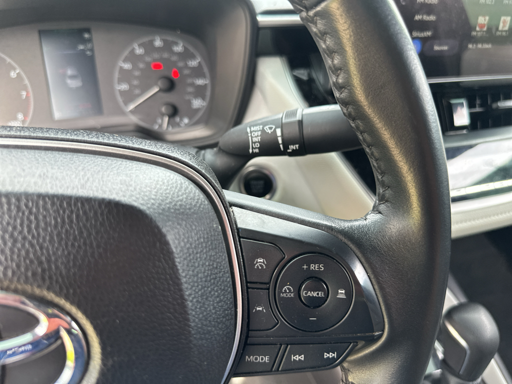 Vehicle photo 20