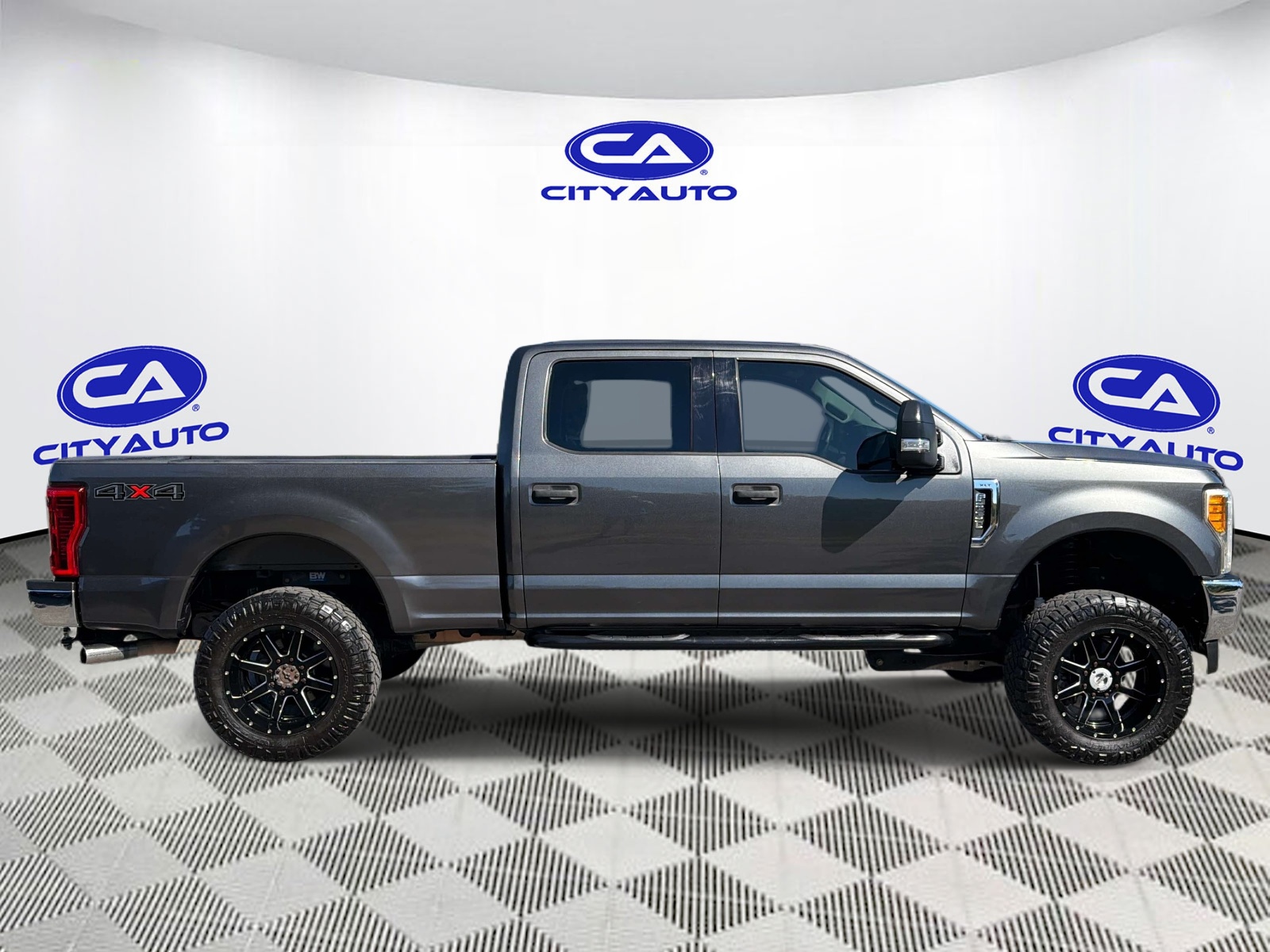 Used 2017 Ford F-250 Super Duty Truck