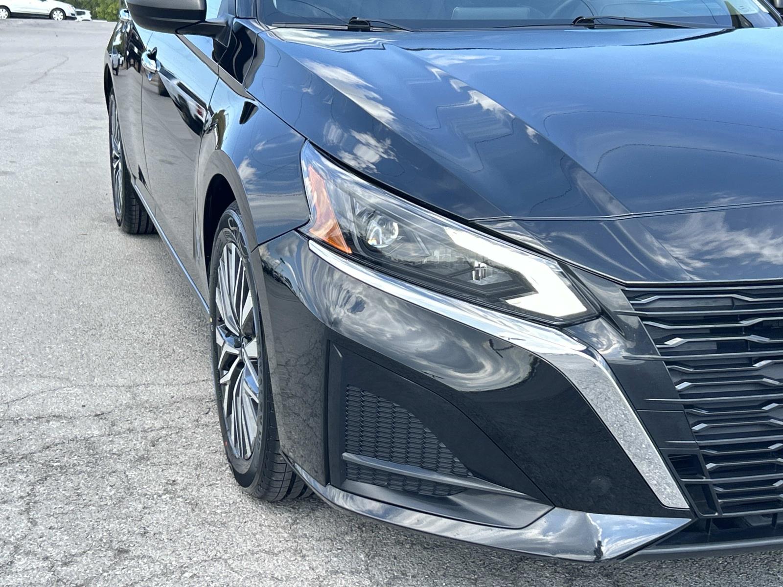Used 2025 Nissan Altima Sedan