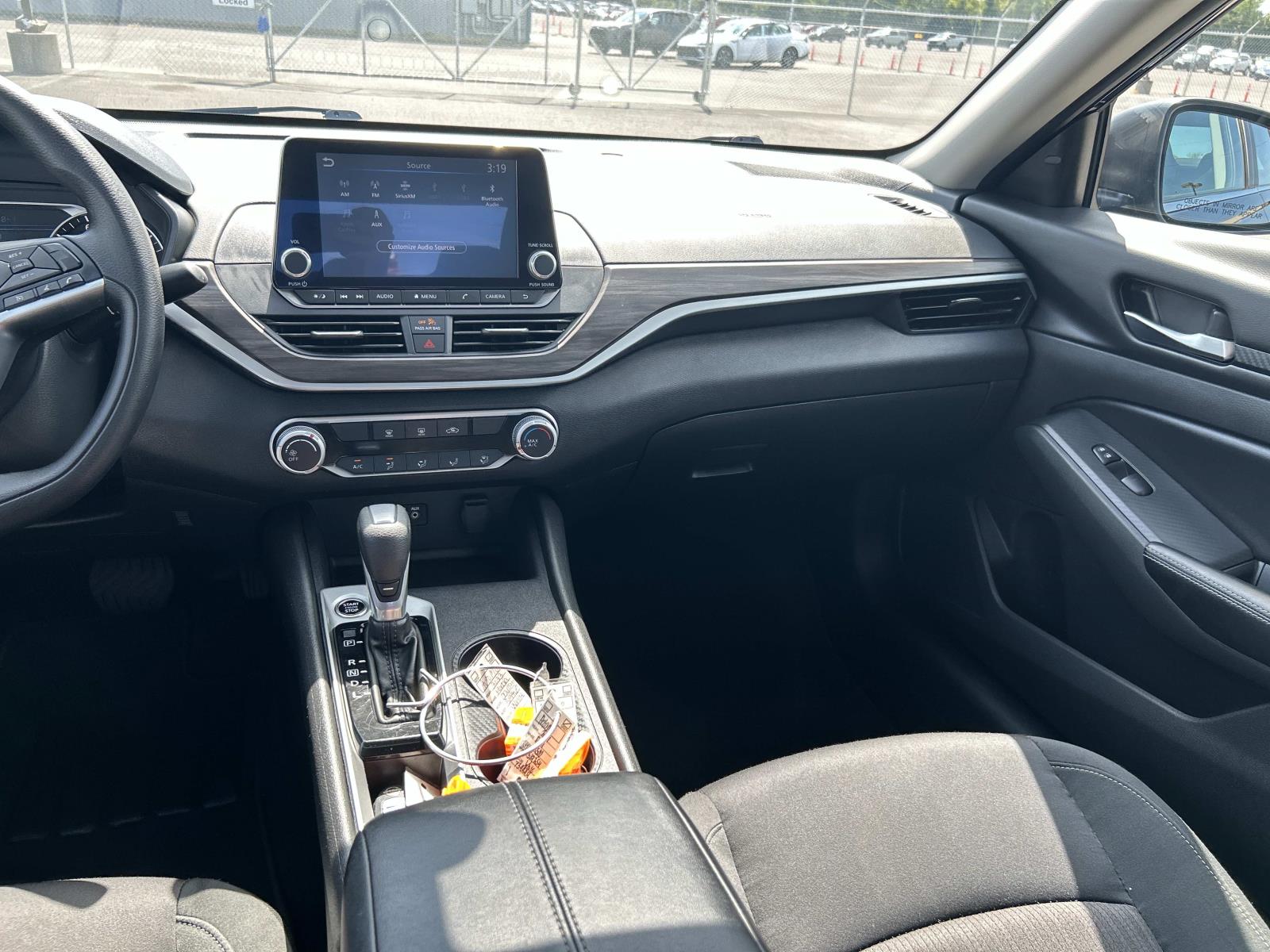 Used 2025 Nissan Altima Sedan