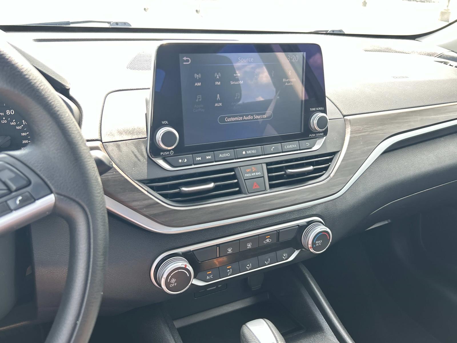 Used 2025 Nissan Altima Sedan