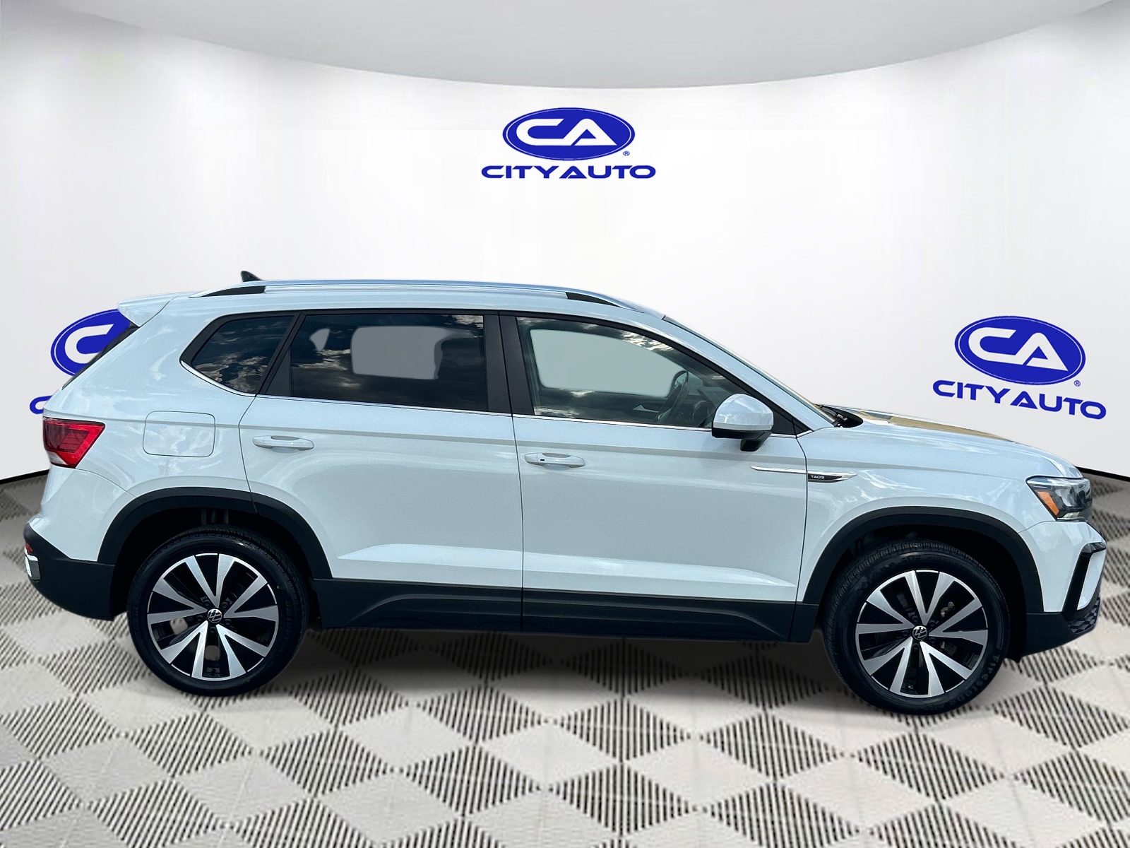 Used 2024 Volkswagen Taos SUV