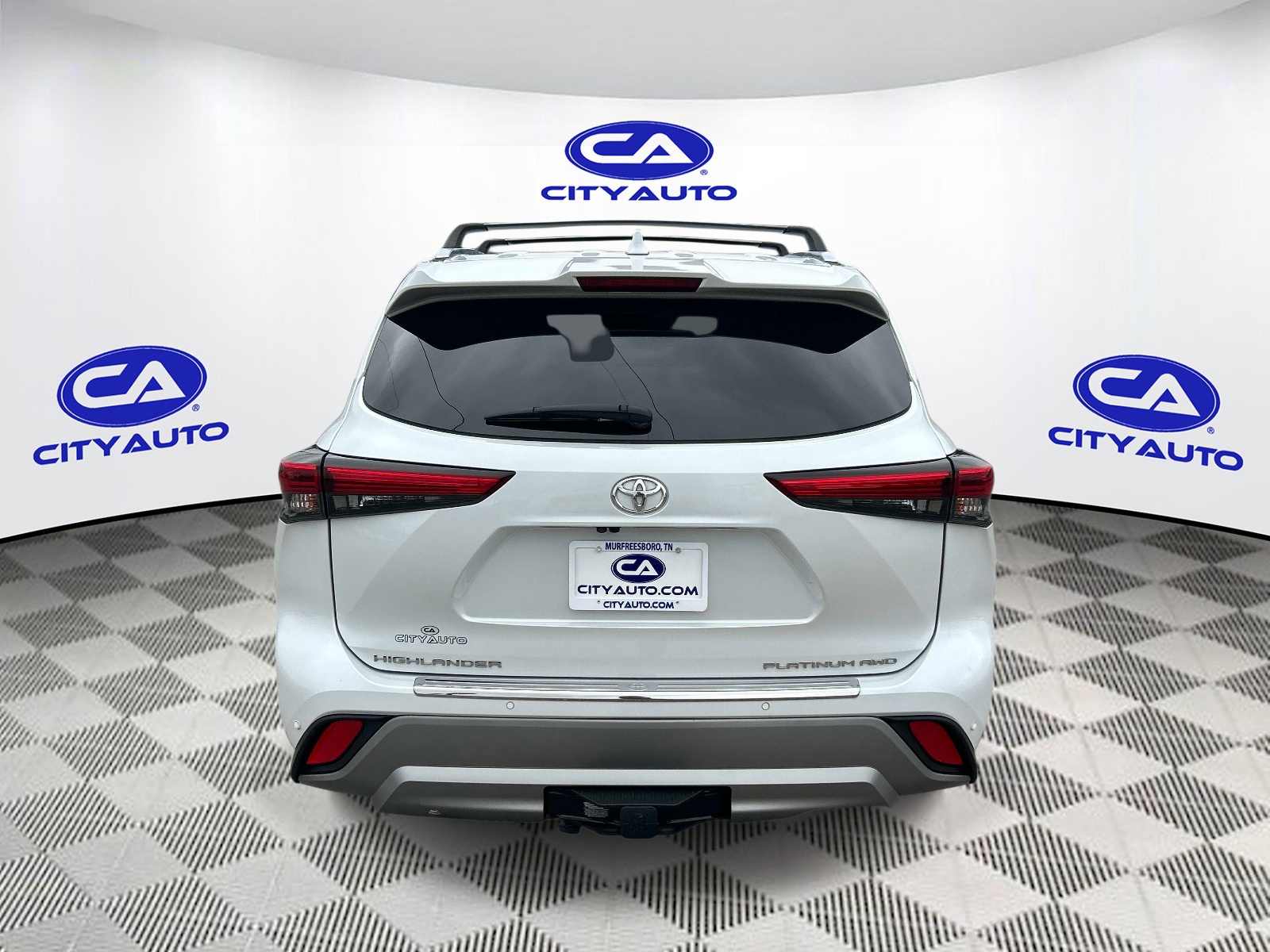 Used 2023 Toyota Highlander SUV