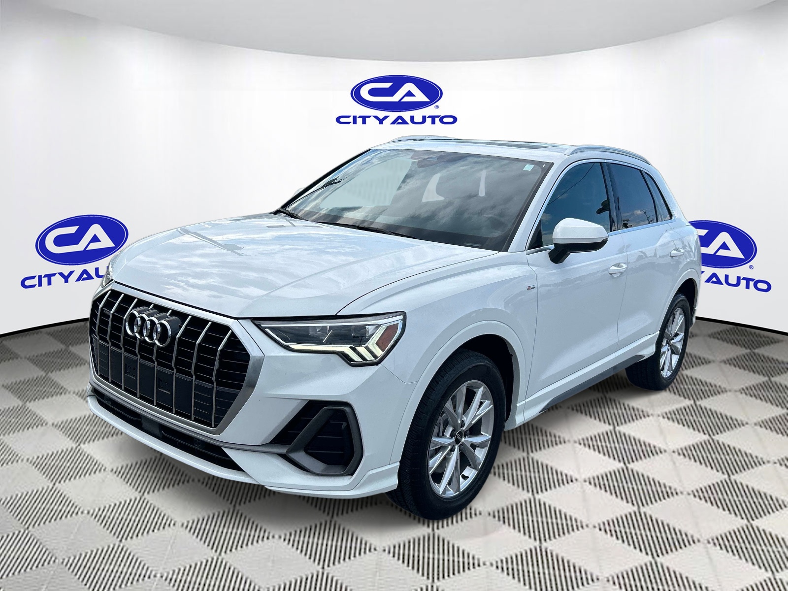 Used 2025 Audi Q3 SUV