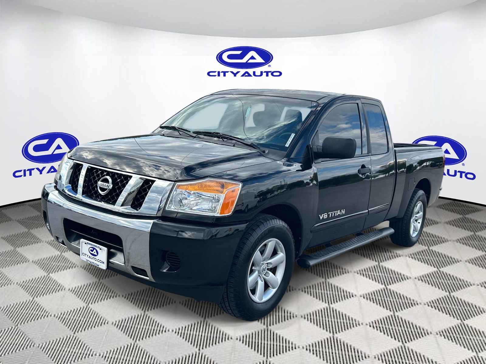 Used 2015 Nissan Titan Truck
