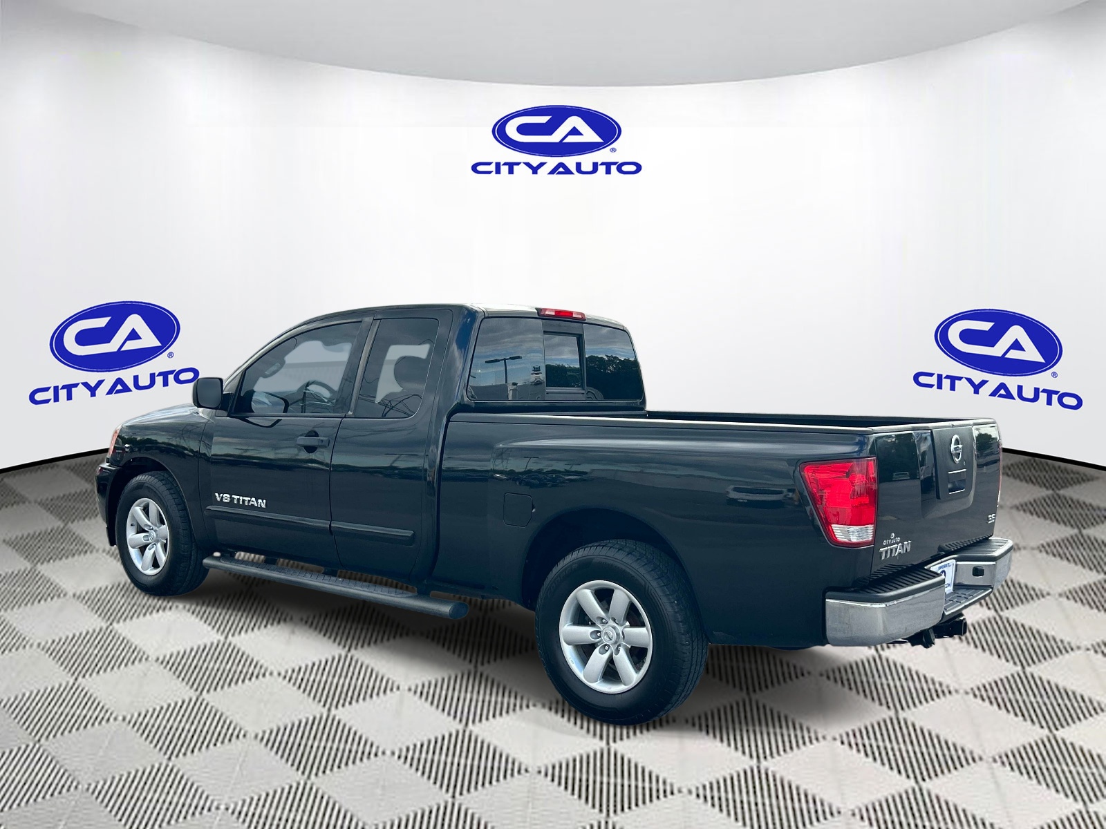 Used 2015 Nissan Titan Truck