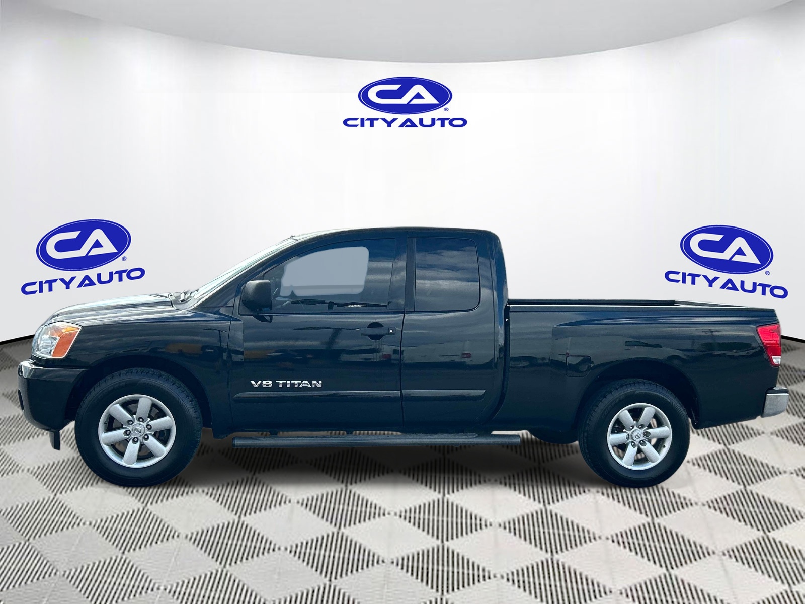 Used 2015 Nissan Titan Truck