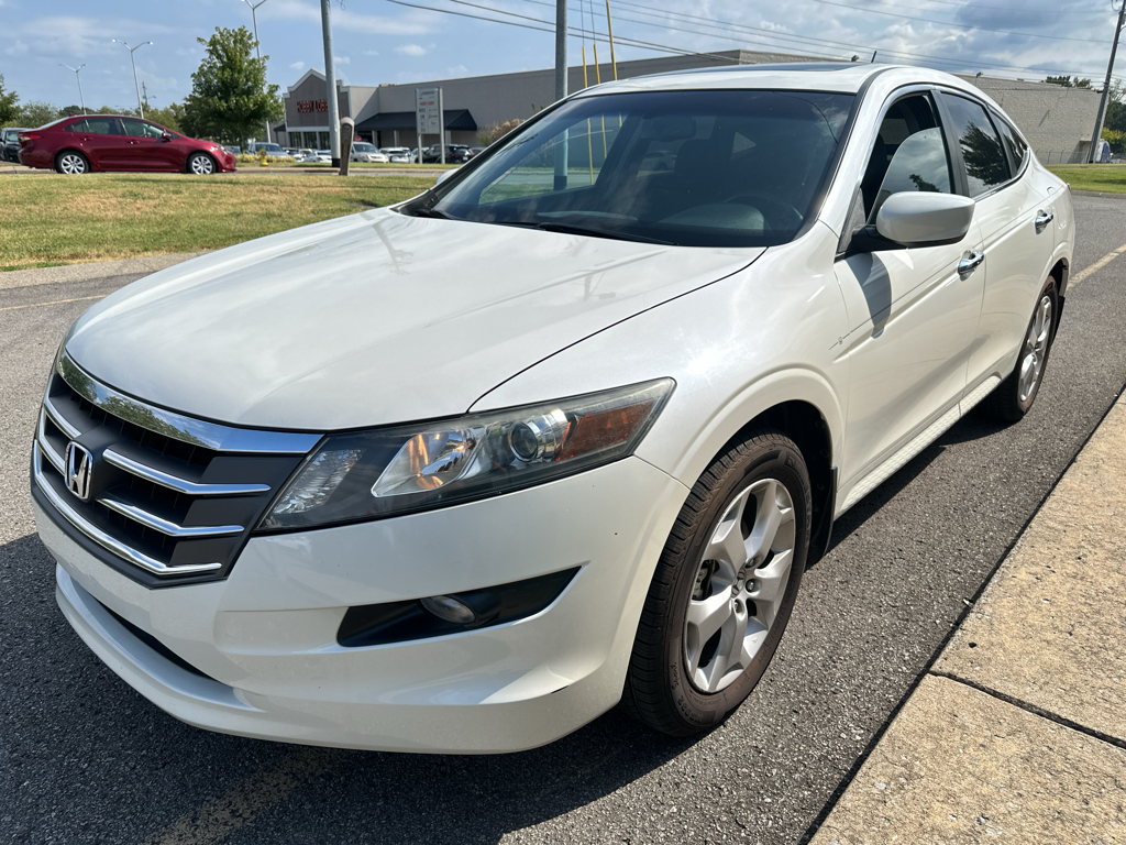 Vehicle photo 8