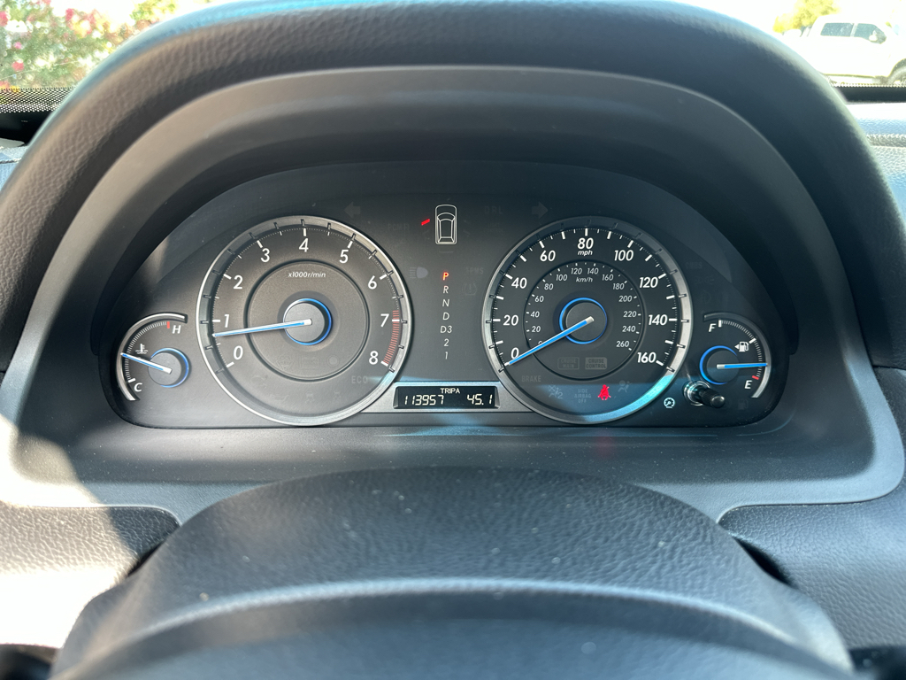 Vehicle photo 22