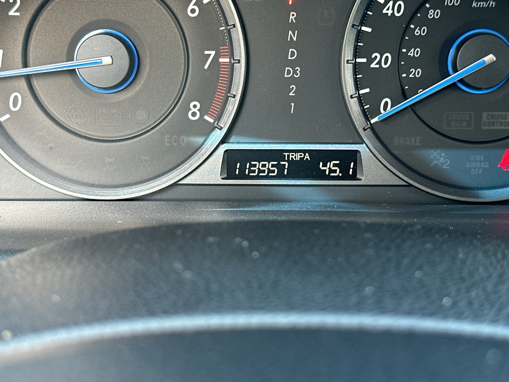 Vehicle photo 23