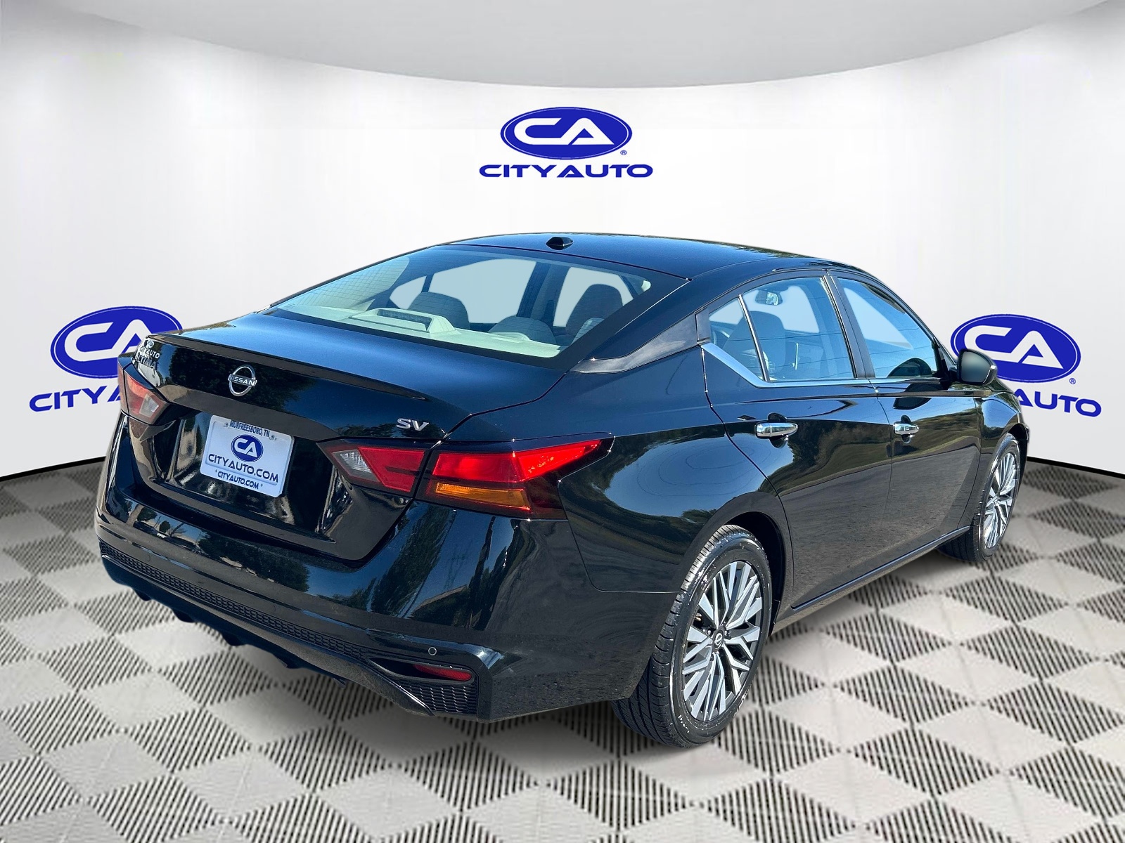 Used 2024 Nissan Altima Sedan