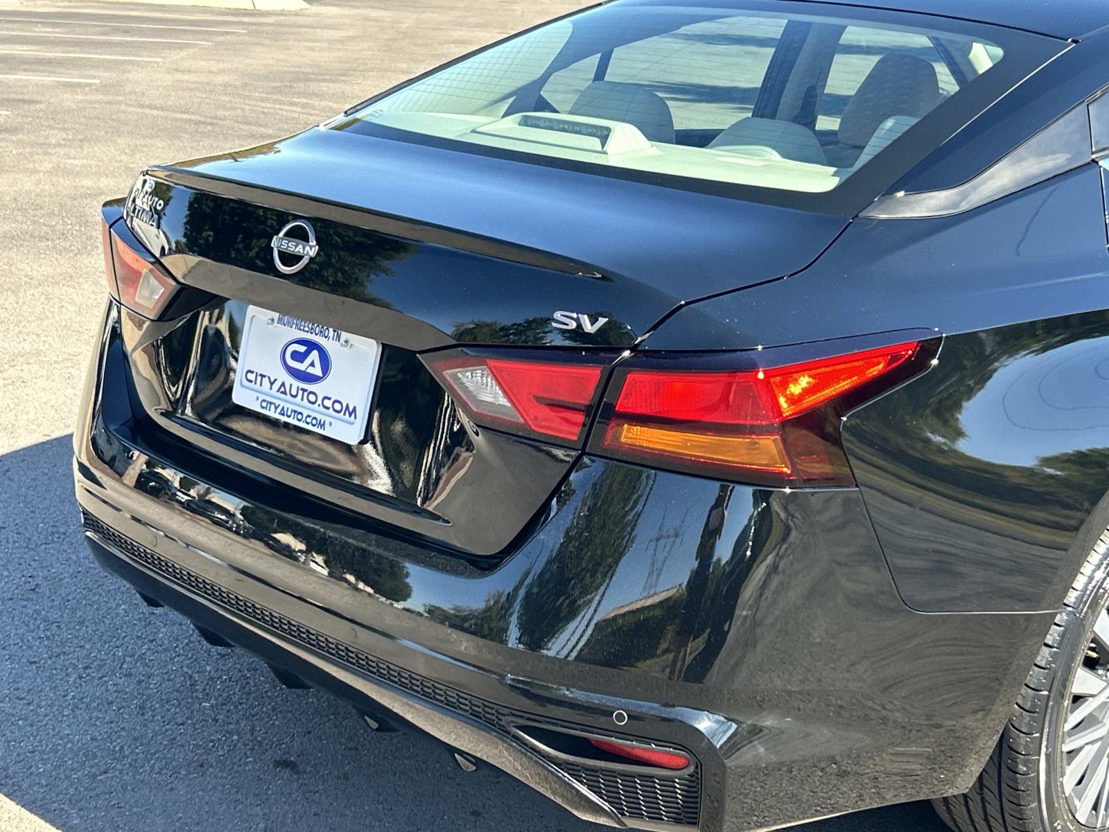 Used 2024 Nissan Altima Sedan