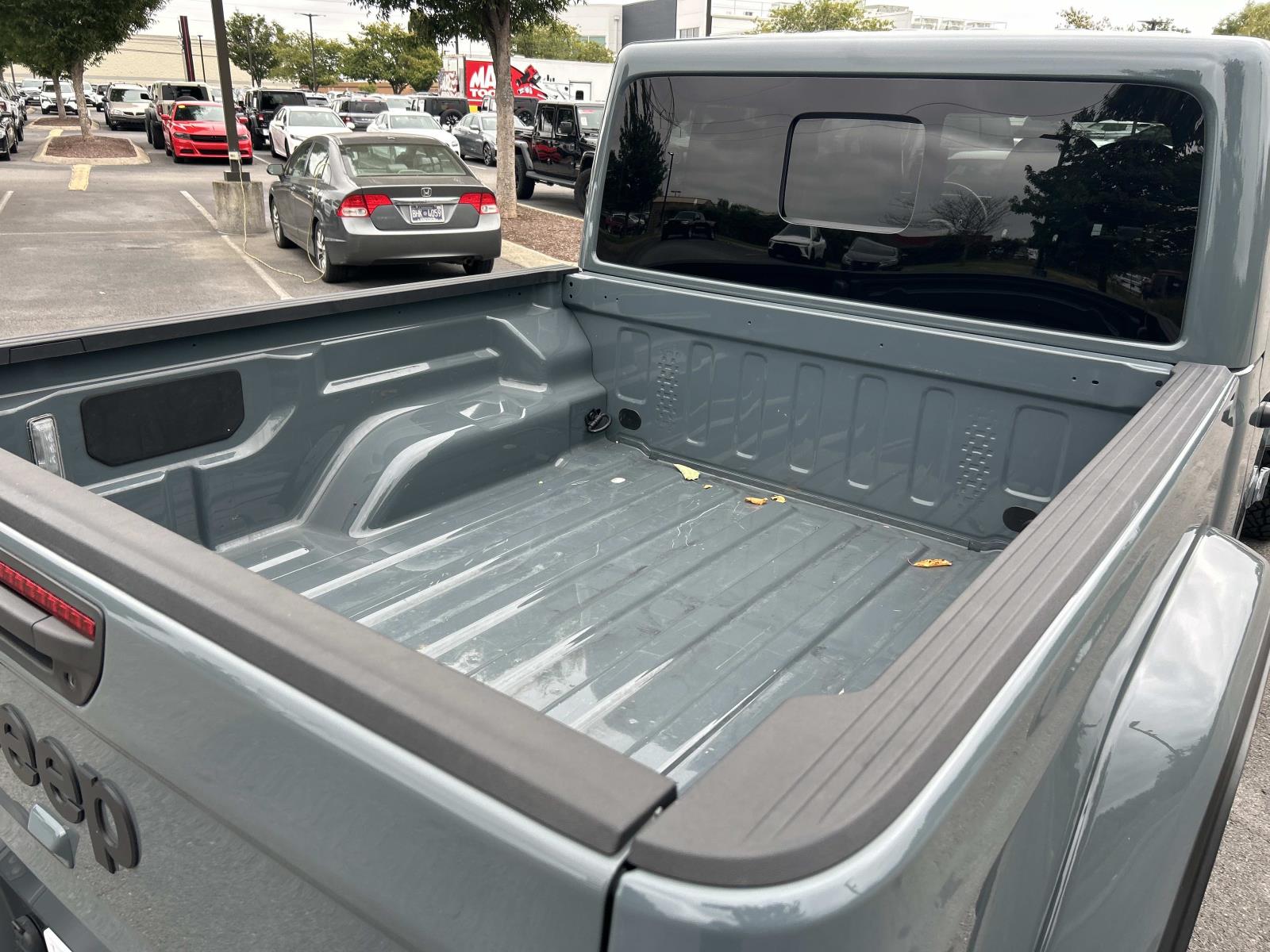 Used 2025 Jeep Gladiator Truck