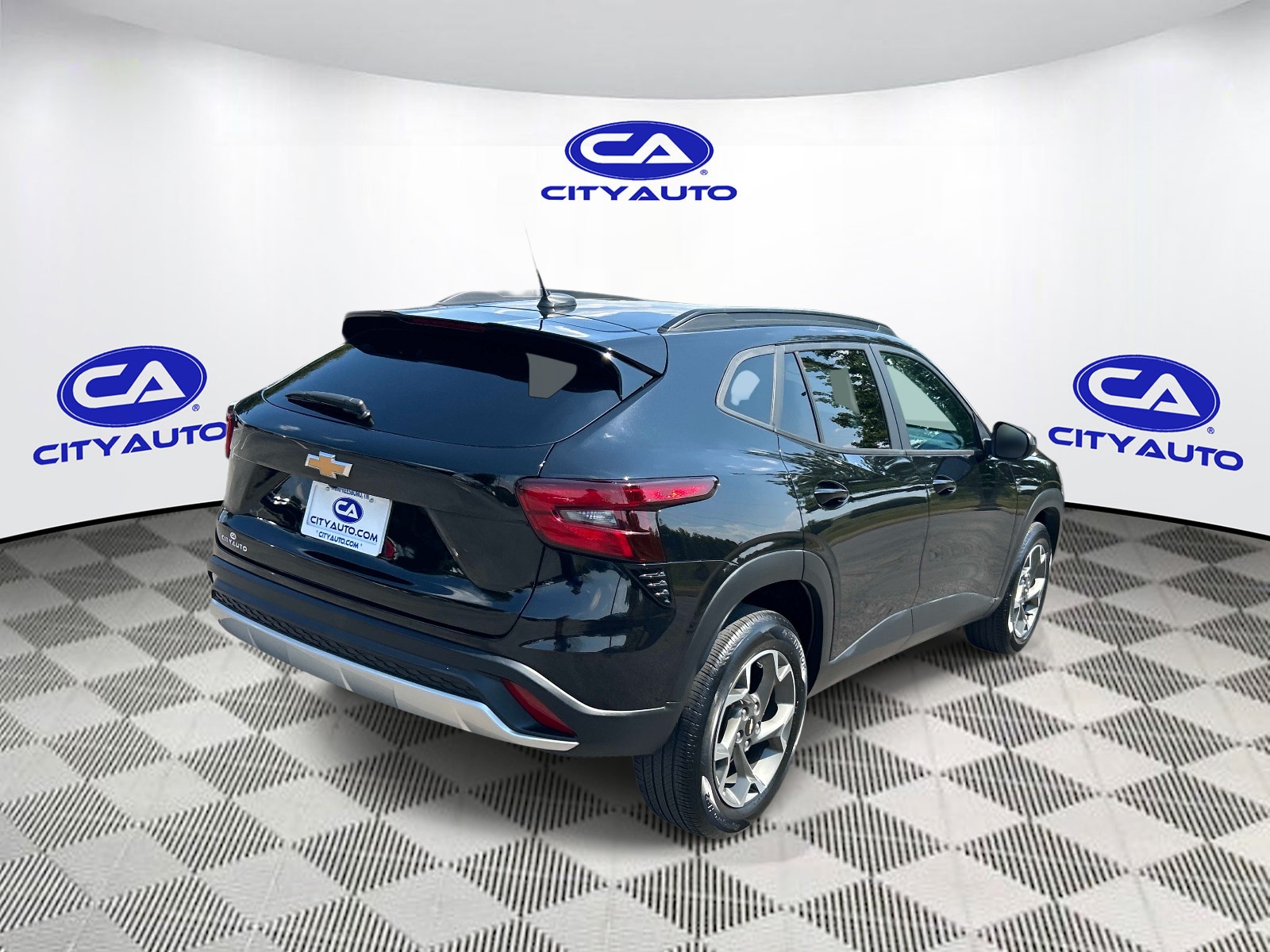 Used 2024 Chevrolet Trax SUV