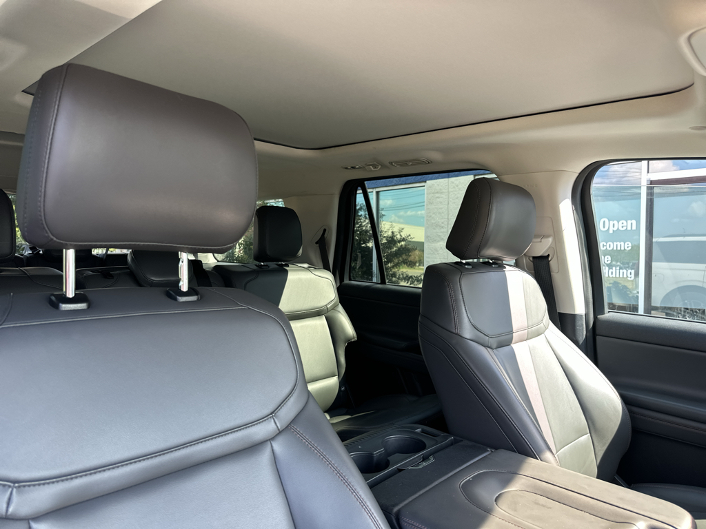 Used 2025 Ford Expedition SUV