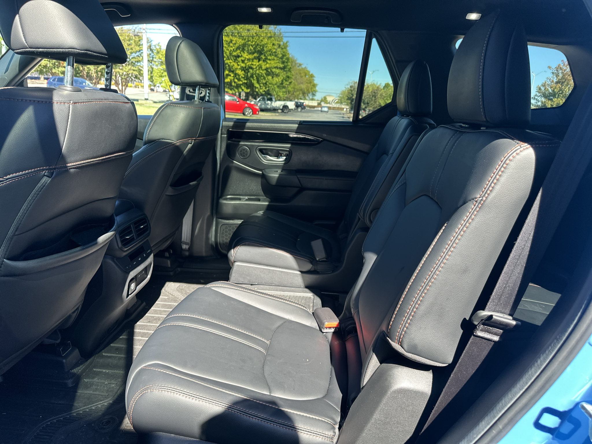 Used 2025 Honda Pilot SUV