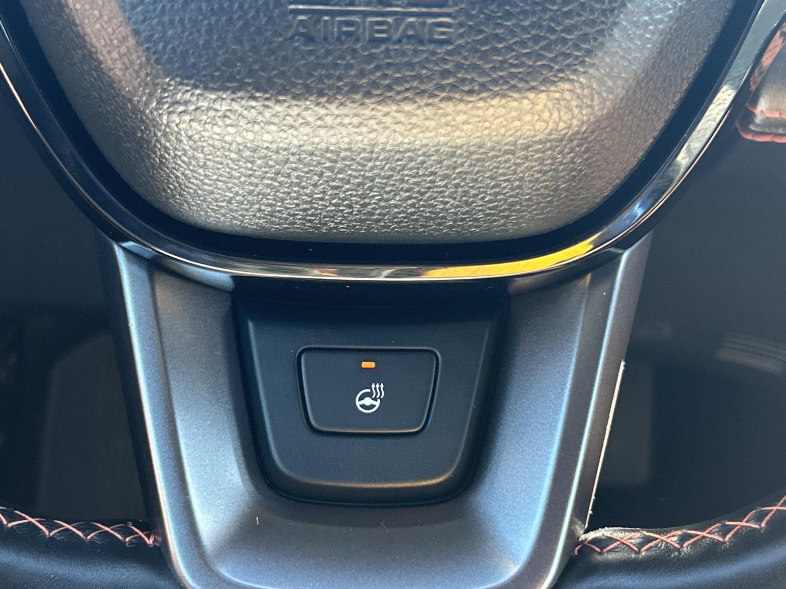 Vehicle photo 40