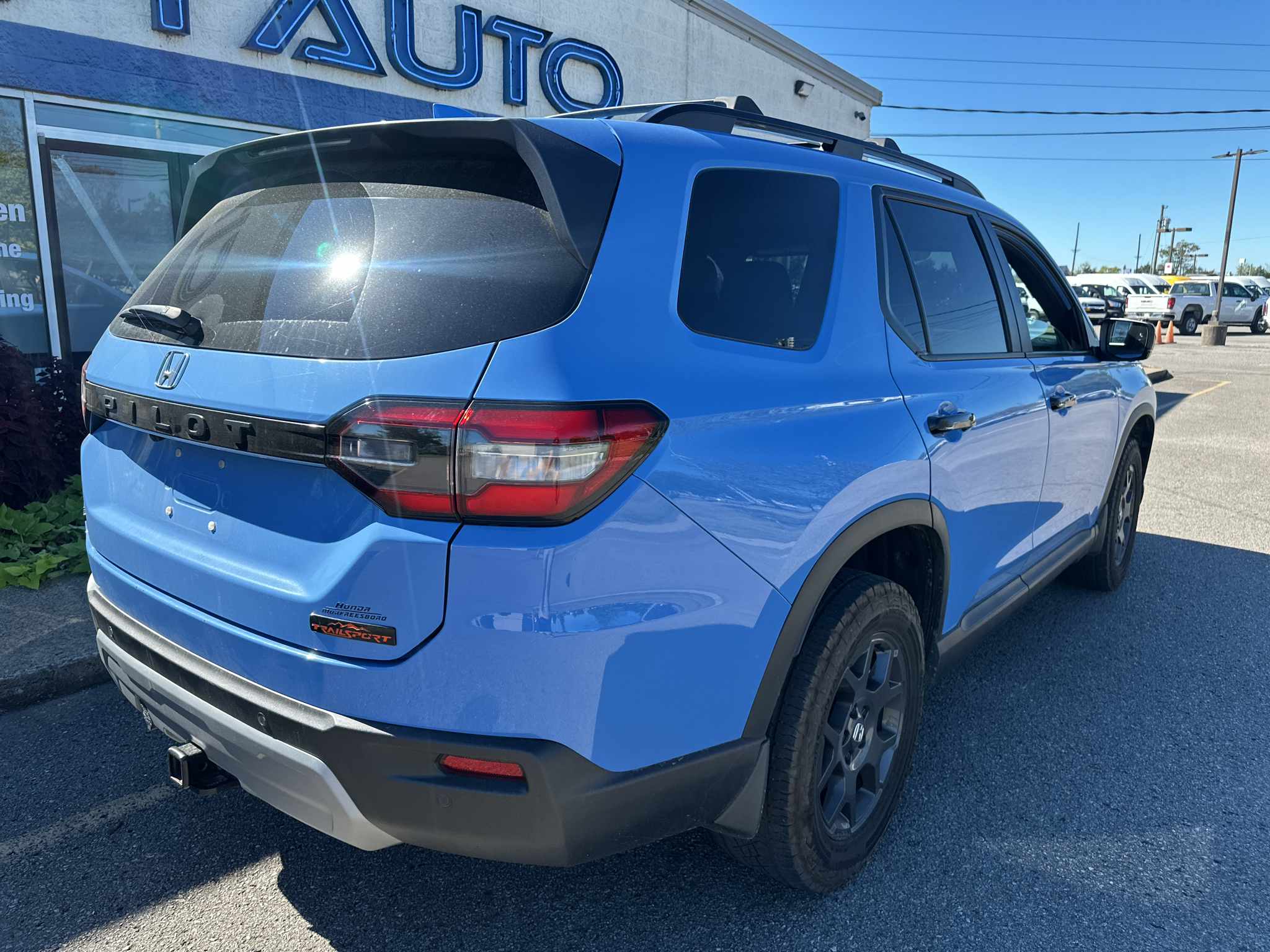 Used 2025 Honda Pilot SUV
