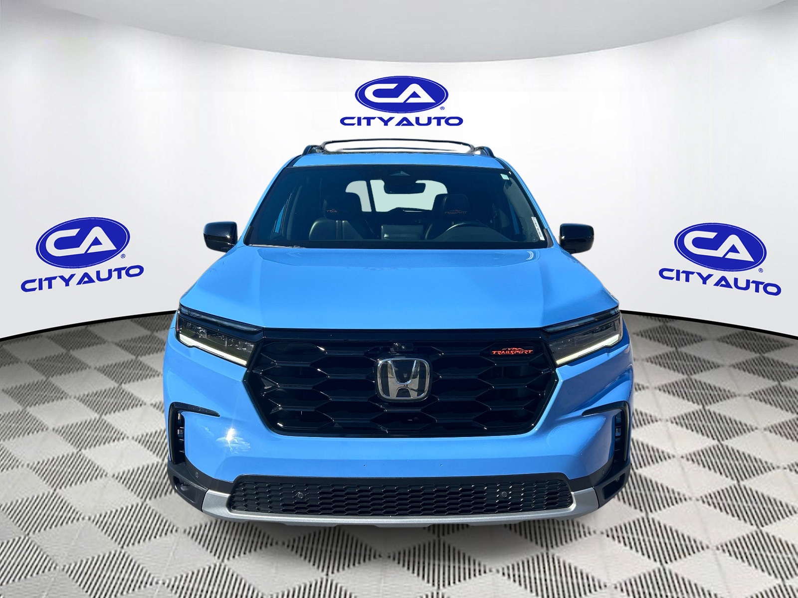Vehicle photo 10