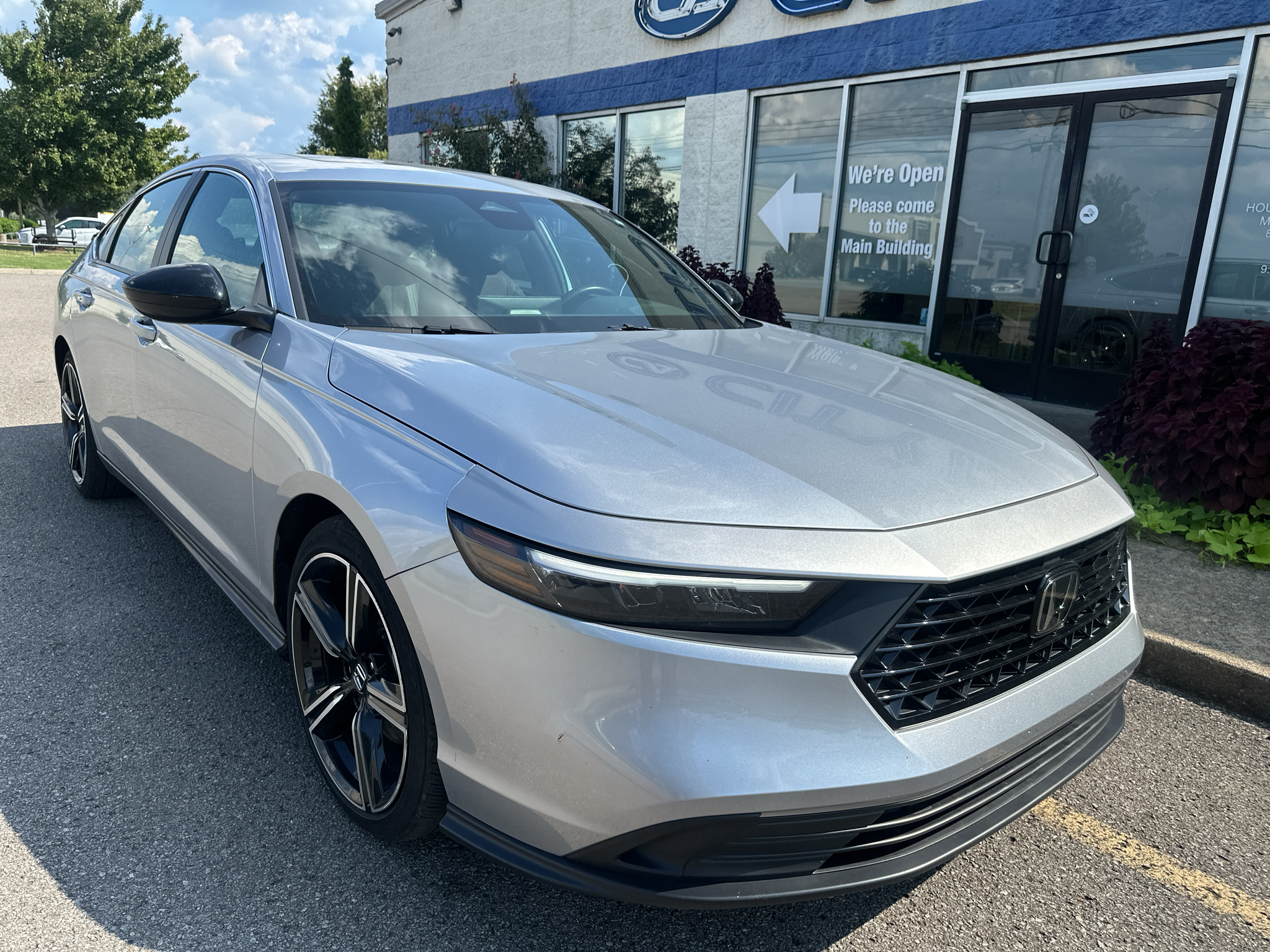 Used 2025 Honda Accord Hybrid Sedan