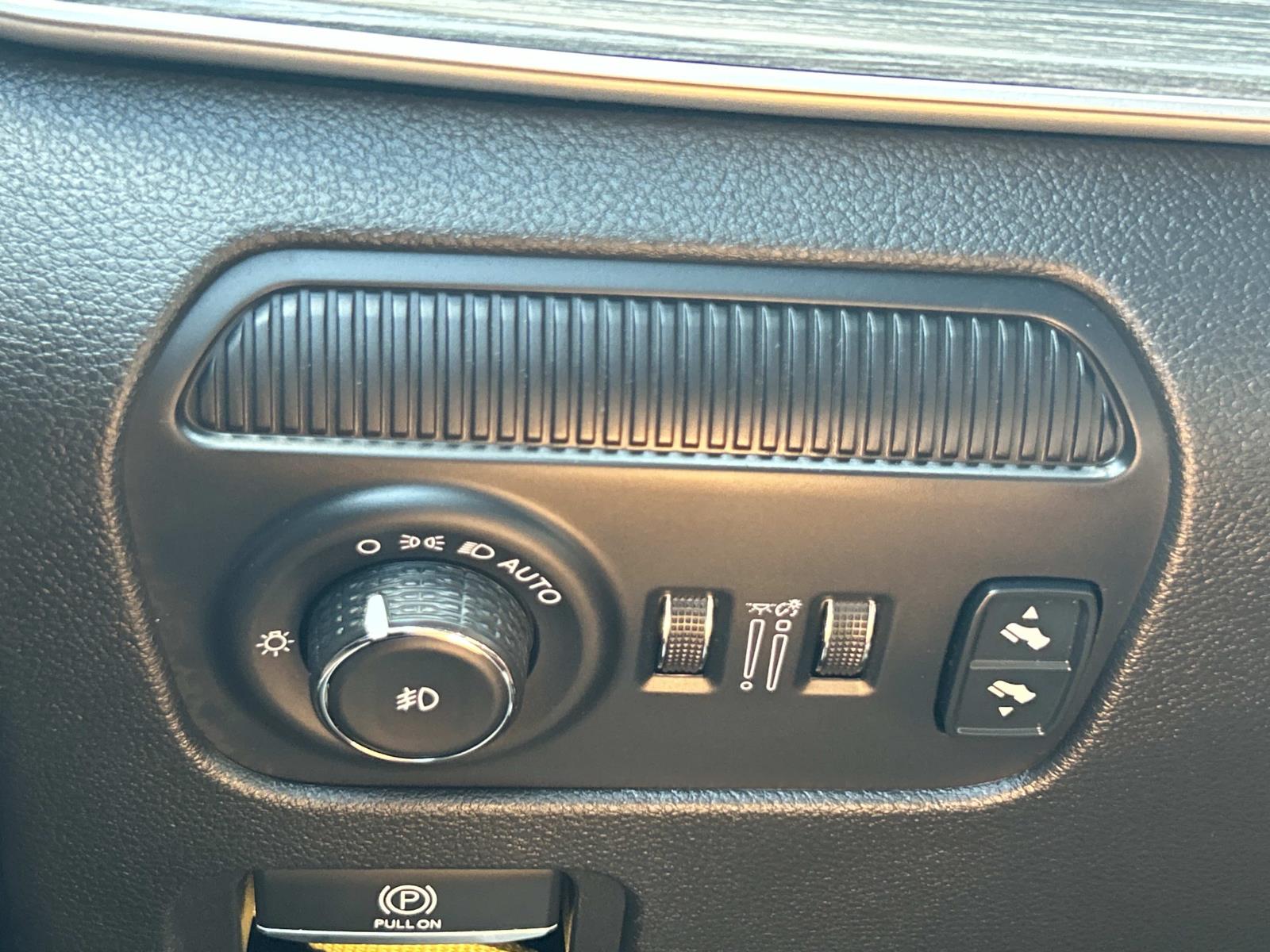 Used 2024 Jeep Wagoneer SUV