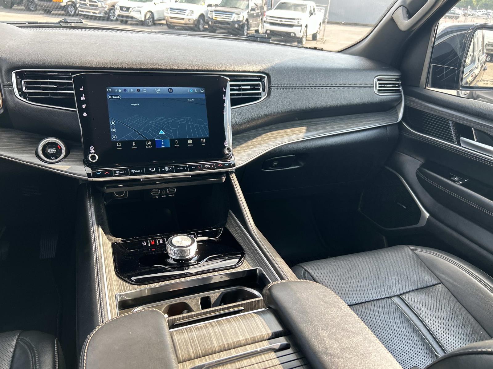 Used 2024 Jeep Wagoneer SUV