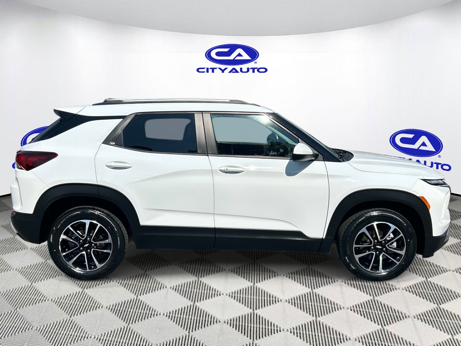 Used 2025 Chevrolet TrailBlazer SUV