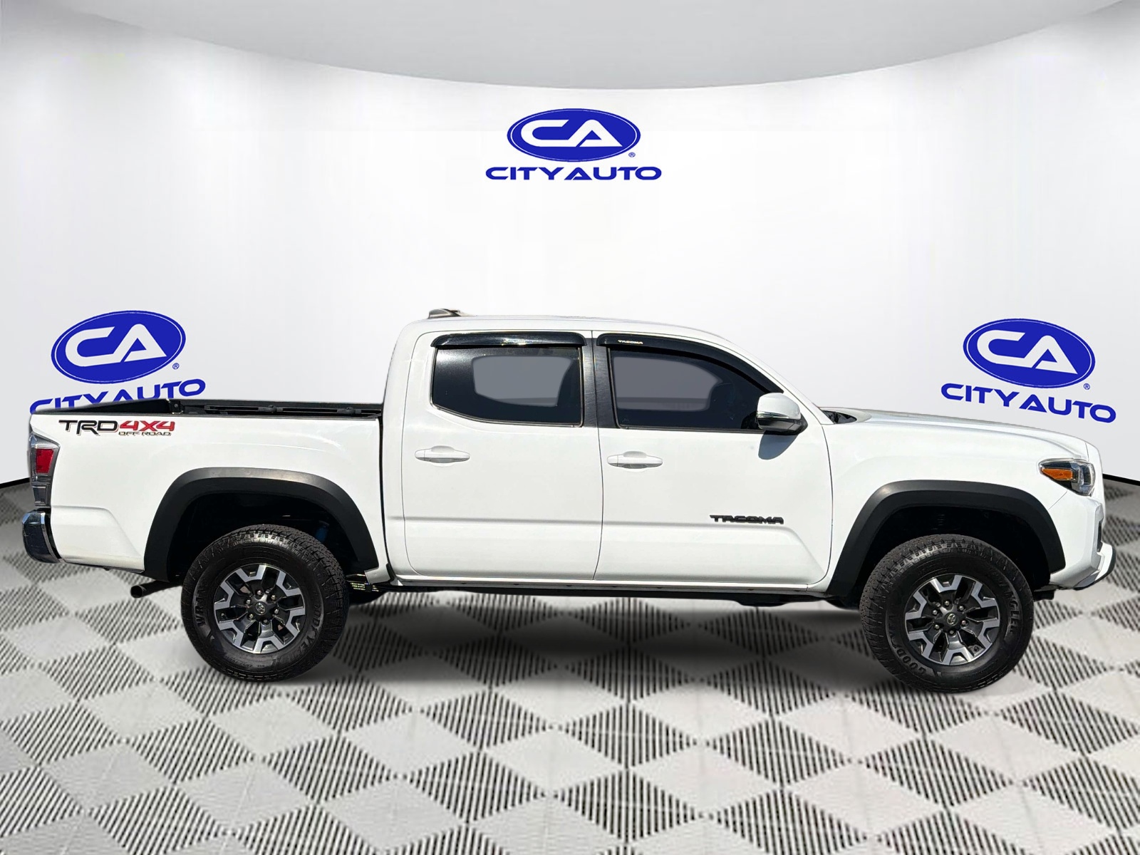 Used 2020 Toyota Tacoma Truck