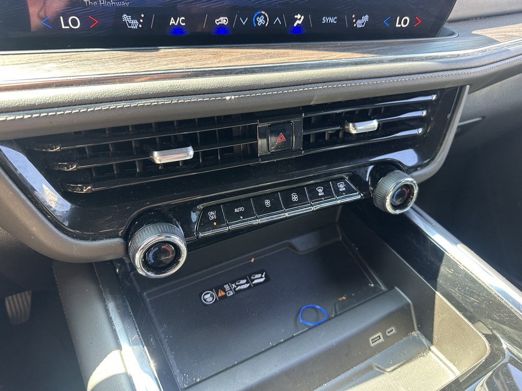 Used 2025 Chevrolet Tahoe SUV